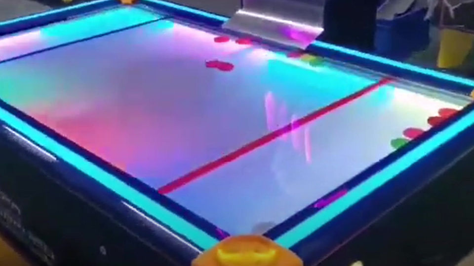 Air Hockey